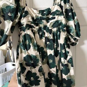 Abercrombie & Fitch Cream Dress with Dark Green Floral Print